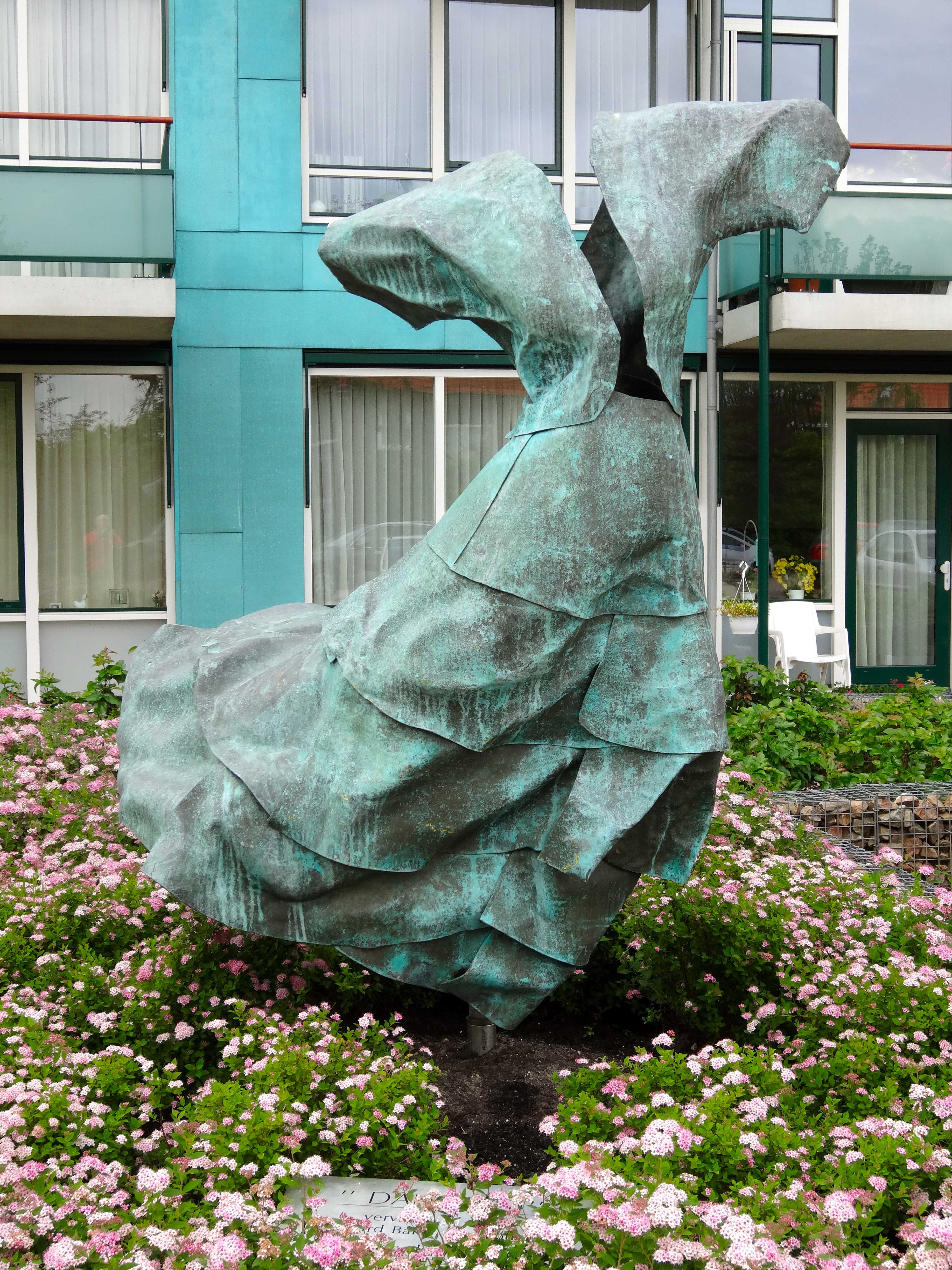 Dancer by Gerard Bakker, Gouda