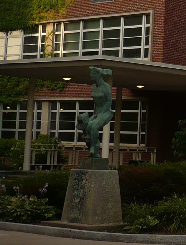 Dancing Mother, sculpted by Chaim Gross, Syracuse, United States