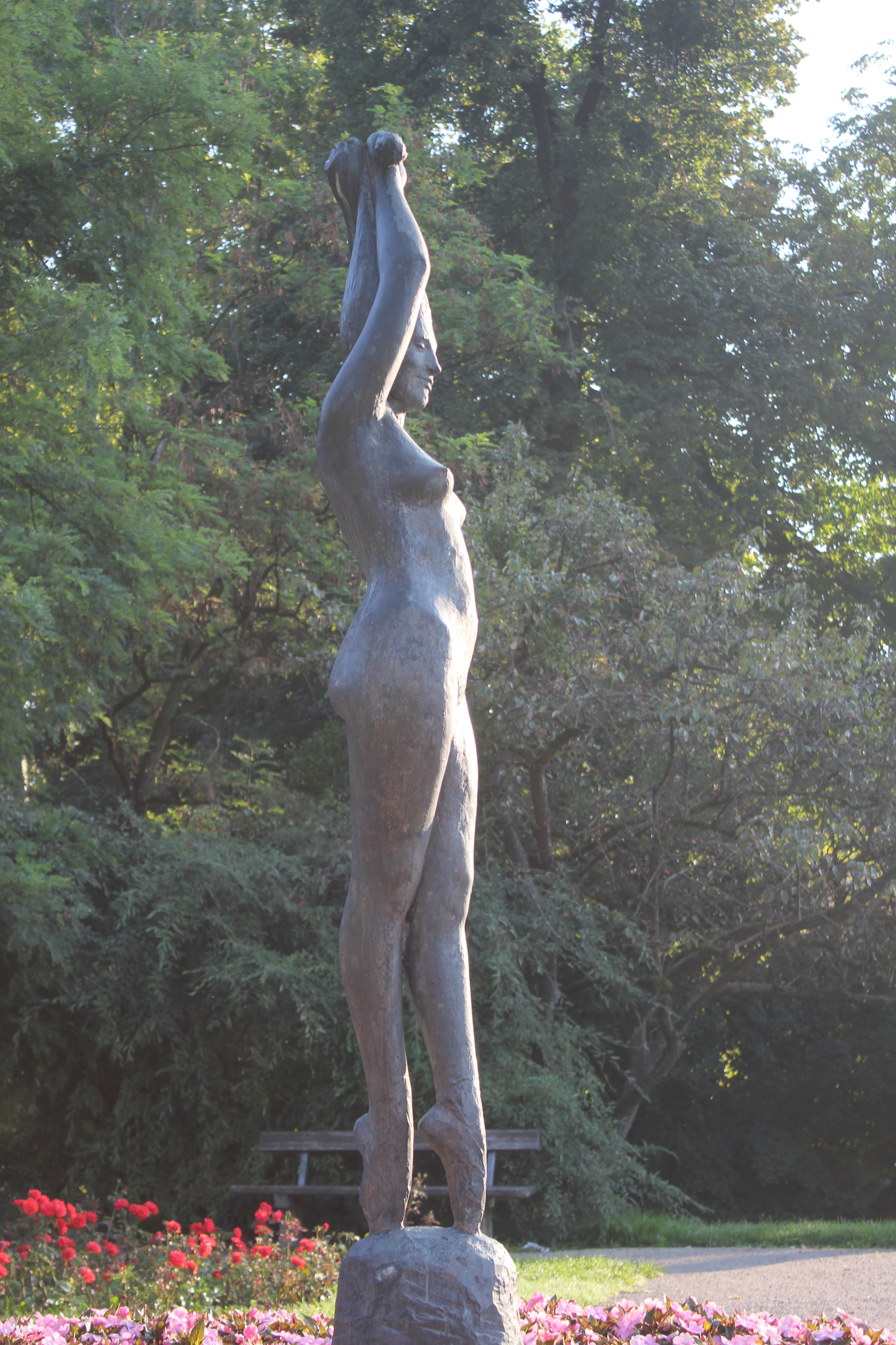 Tänzerin, sculpted by Giacomo Manzu, Salzburg, Salzburg, Austria