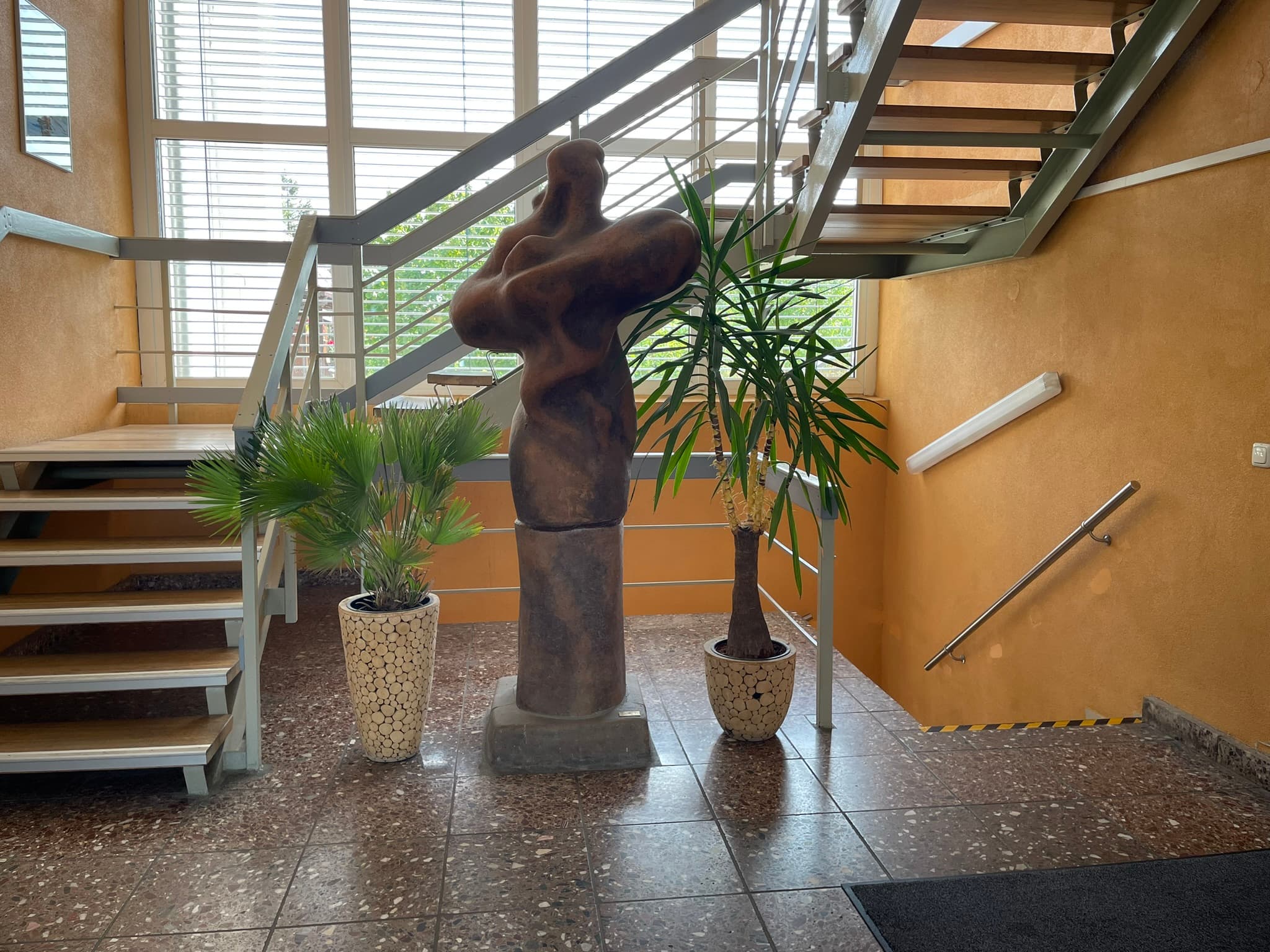 The dancer (female), sculpted by Roland Rother, Frankfurt (Oder), Germany