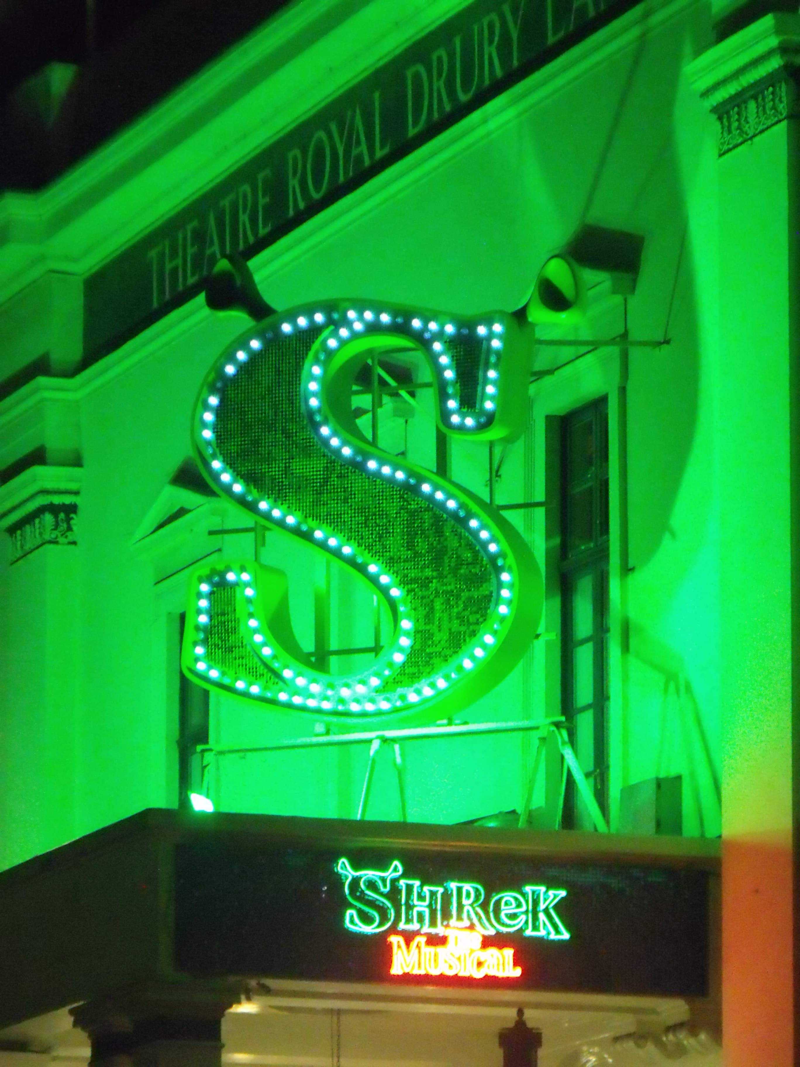 Shrek the Musical (2012)
