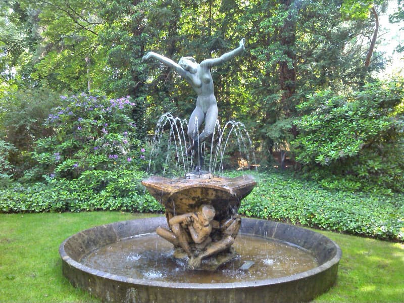 Dancer Fountain, sculpted by Georg Kolbe, Charlottenburg-Wilmersdorf, Germany
