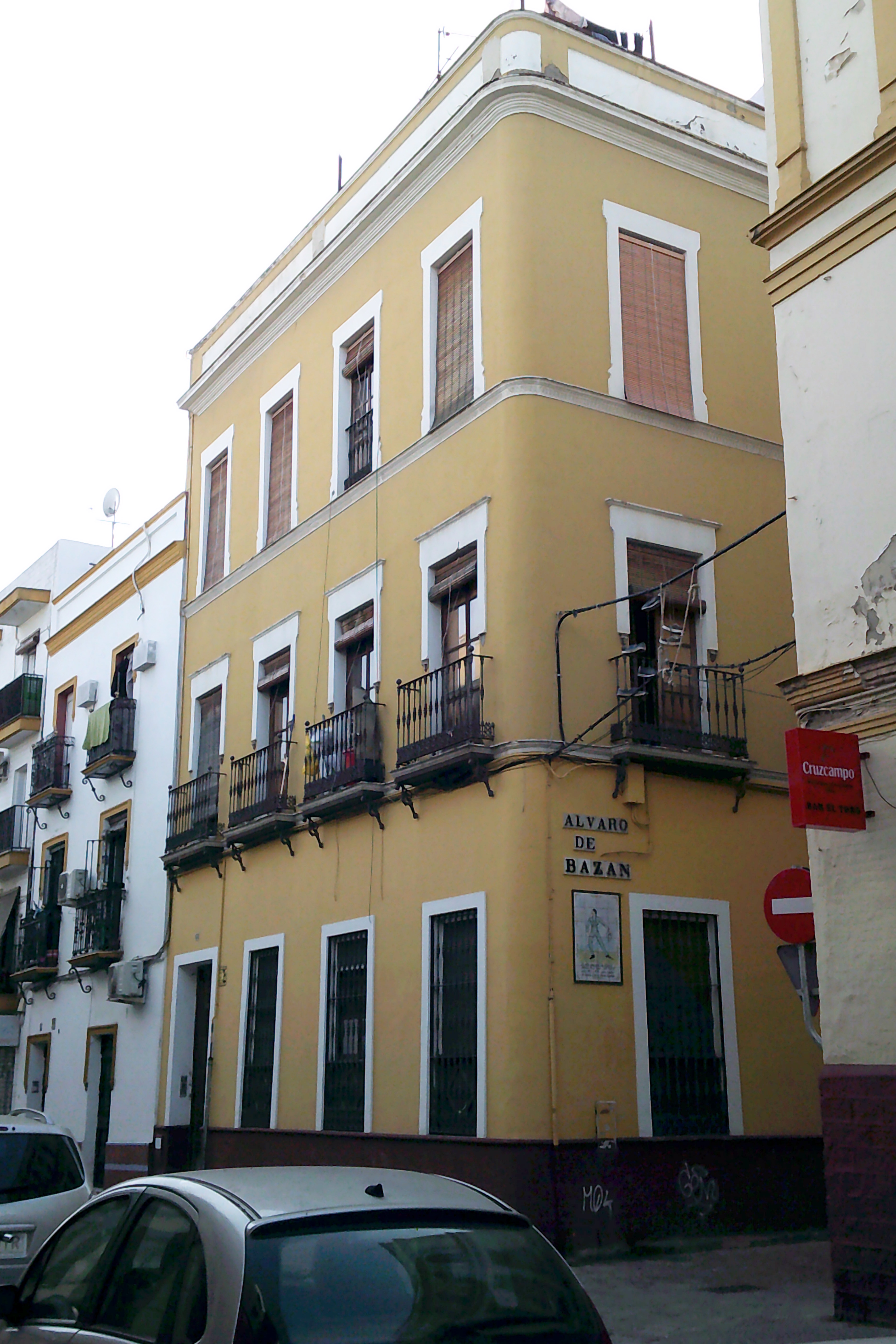 Exterior of the former Antonio Ruiz Soler house at Calle Santa Clara in Seville