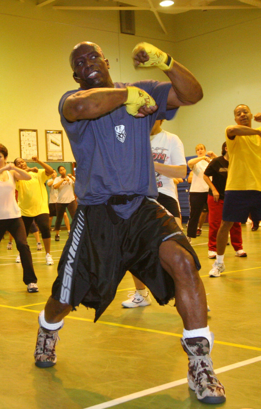 Billy Blanks leading a Tae Bo class for U.S. service members and families in Okinawa in 2006