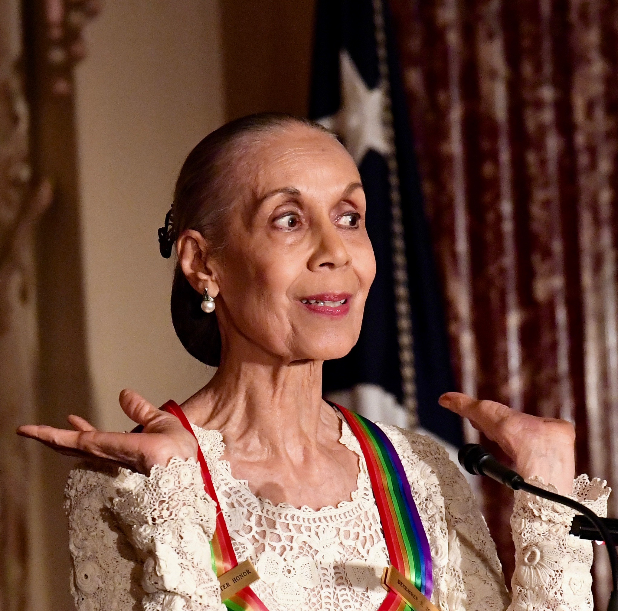 Carmen de Lavallade speaking after receiving her Kennedy Center Honor medal in 2017.