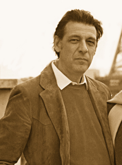 Black-and-white portrait of director and choreographer Joe Layton in Paris in 1982