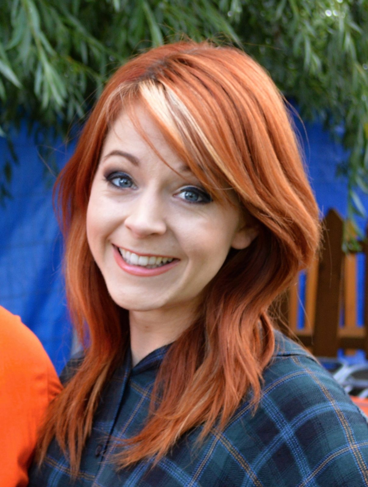 Lindsey Stirling performing on violin, VIP meet & greet Prague