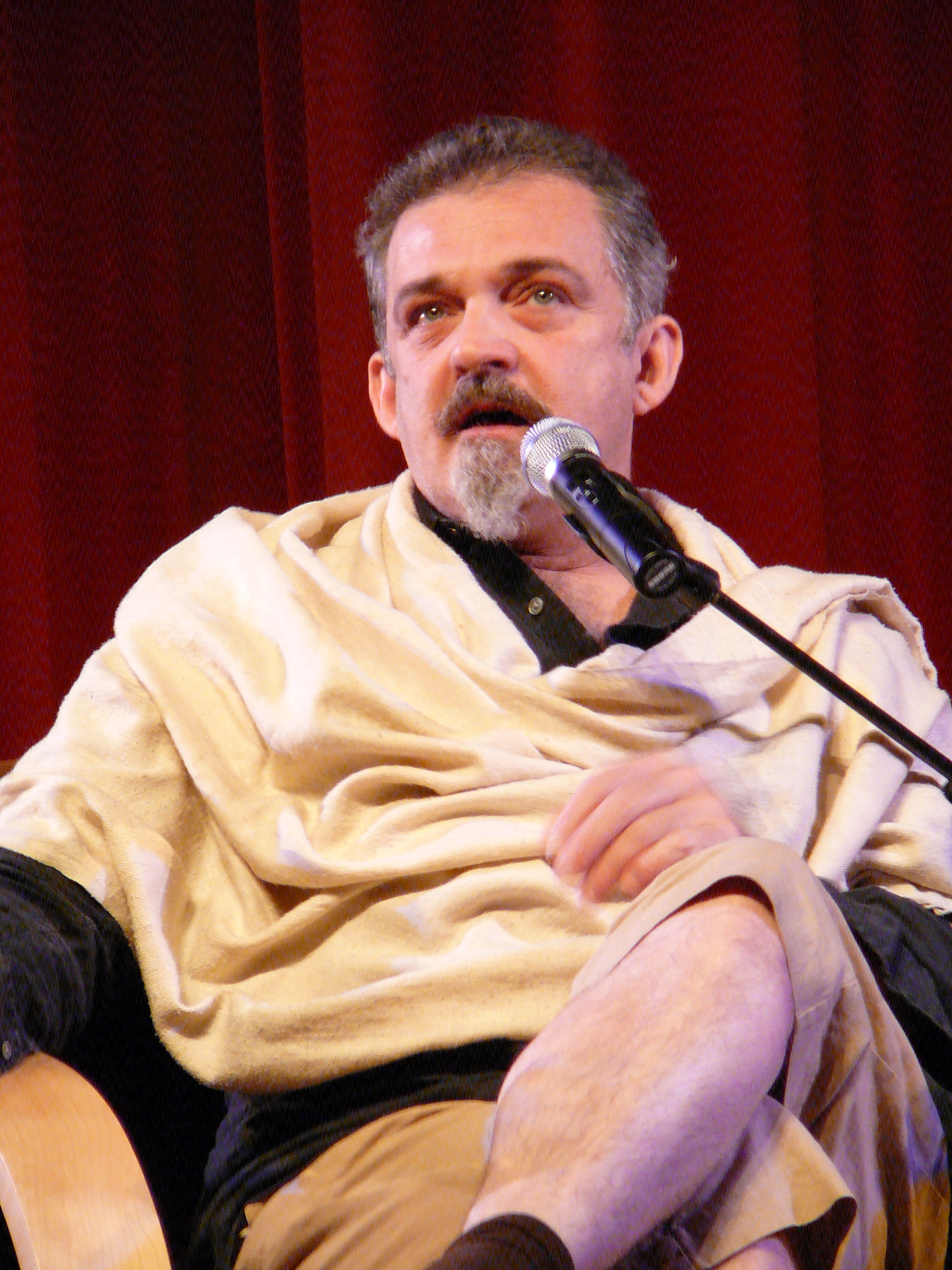 Mark Morris speaking at the San Francisco Jewish Community Center in 2006