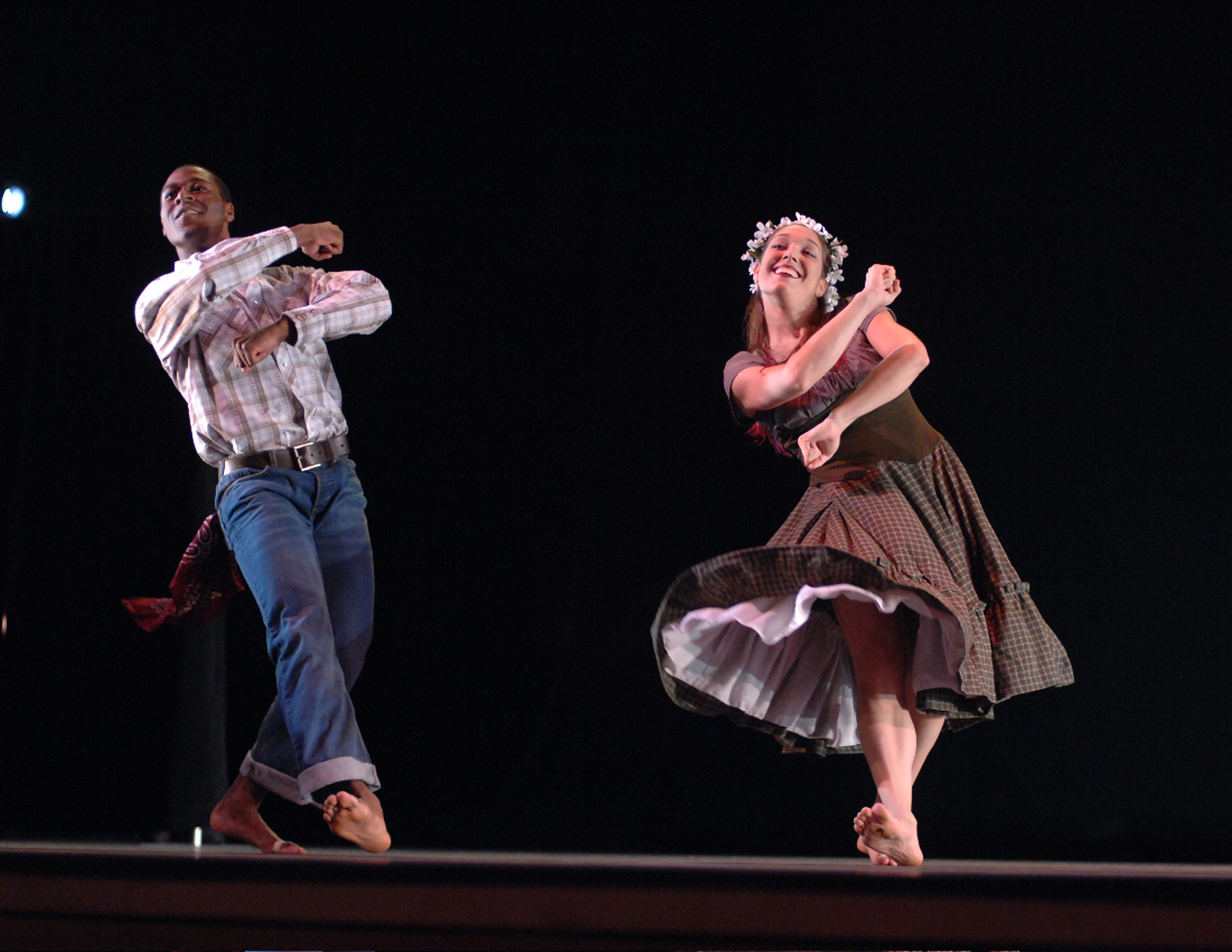 Jerome Johnson and Gisele Alvarez in CityDance Ensemble's 2008 reconstruction of Sophie Maslow's Folksay