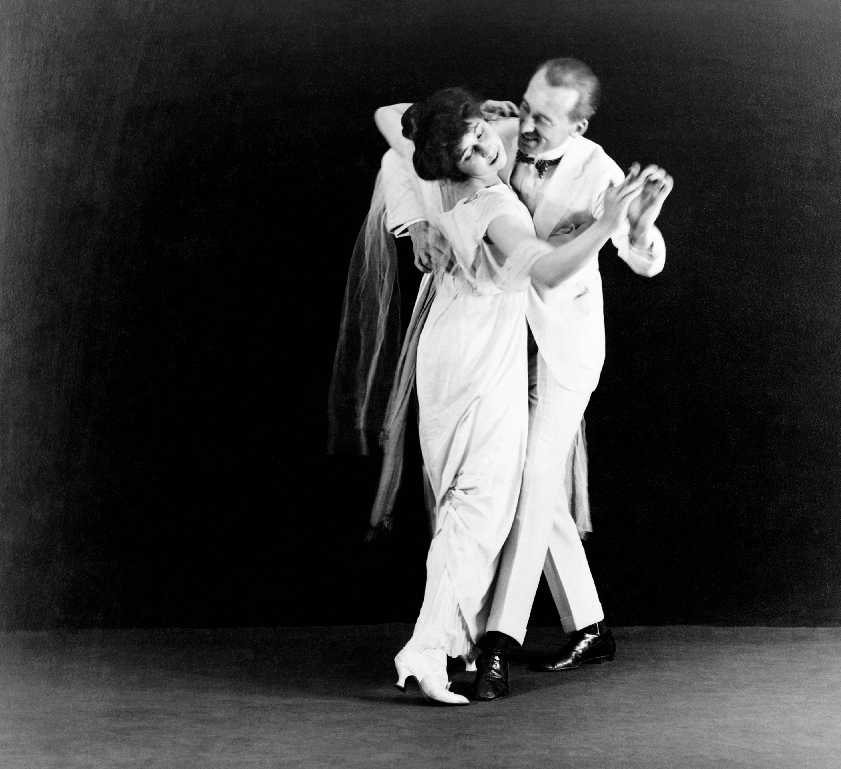 Vernon and Irene Castle posed together in formal dance attire